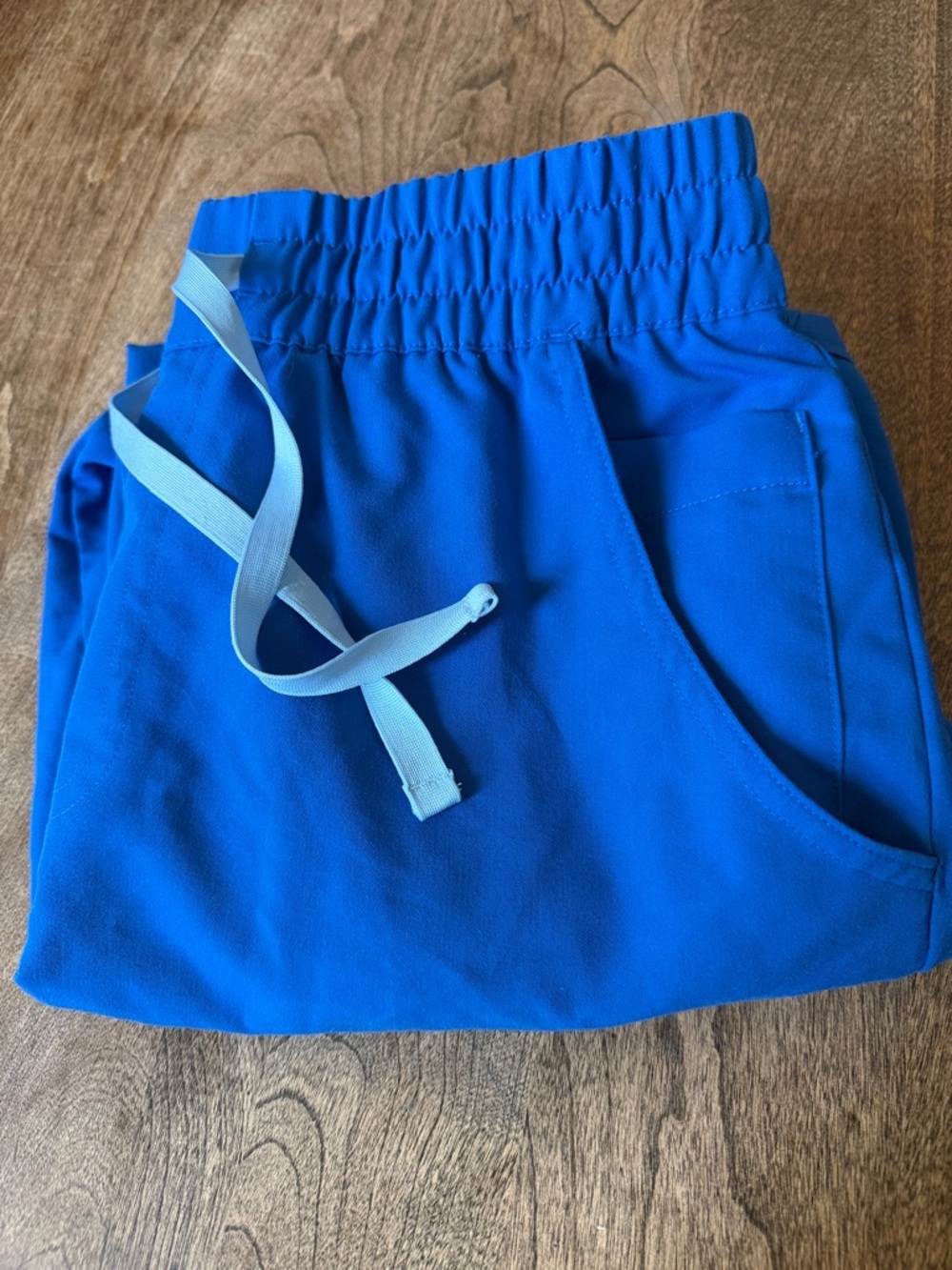 FIGS High waisted Uman Rlexad joggers Size M